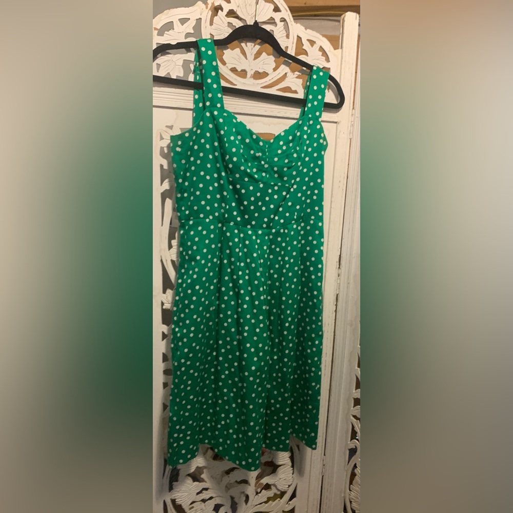 Donna Ricco dress. Green 1. #A32